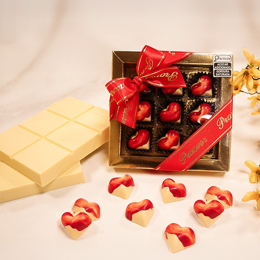 Caixa de Bombons Coração Chocolate Branco e Morango 100g